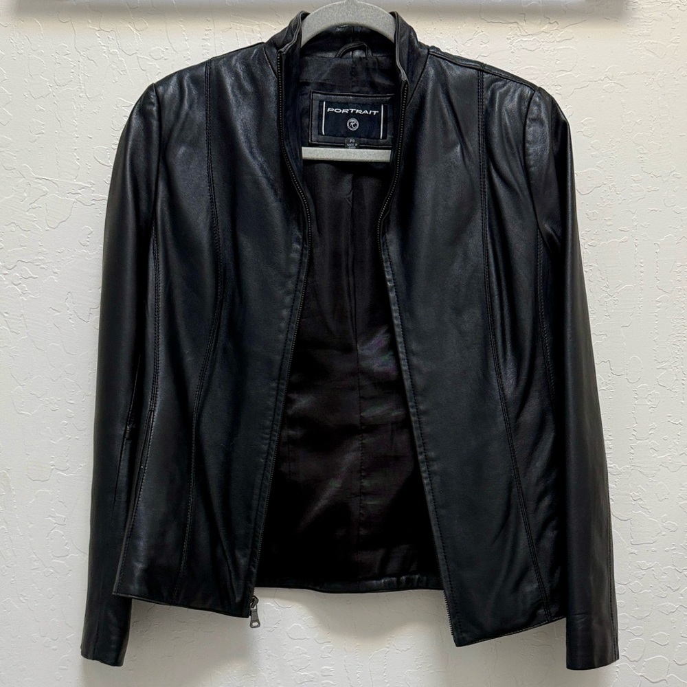 EUC 90s Minimalist Cropped Genuine Leather Jacket Black Petite Small
